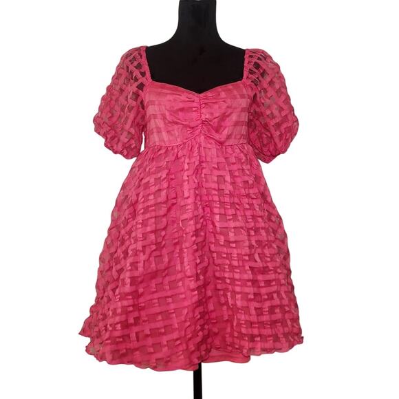 Baevely Dresses & Skirts - BAEVELY Pink Checkered Mini Sundress, Size Medium